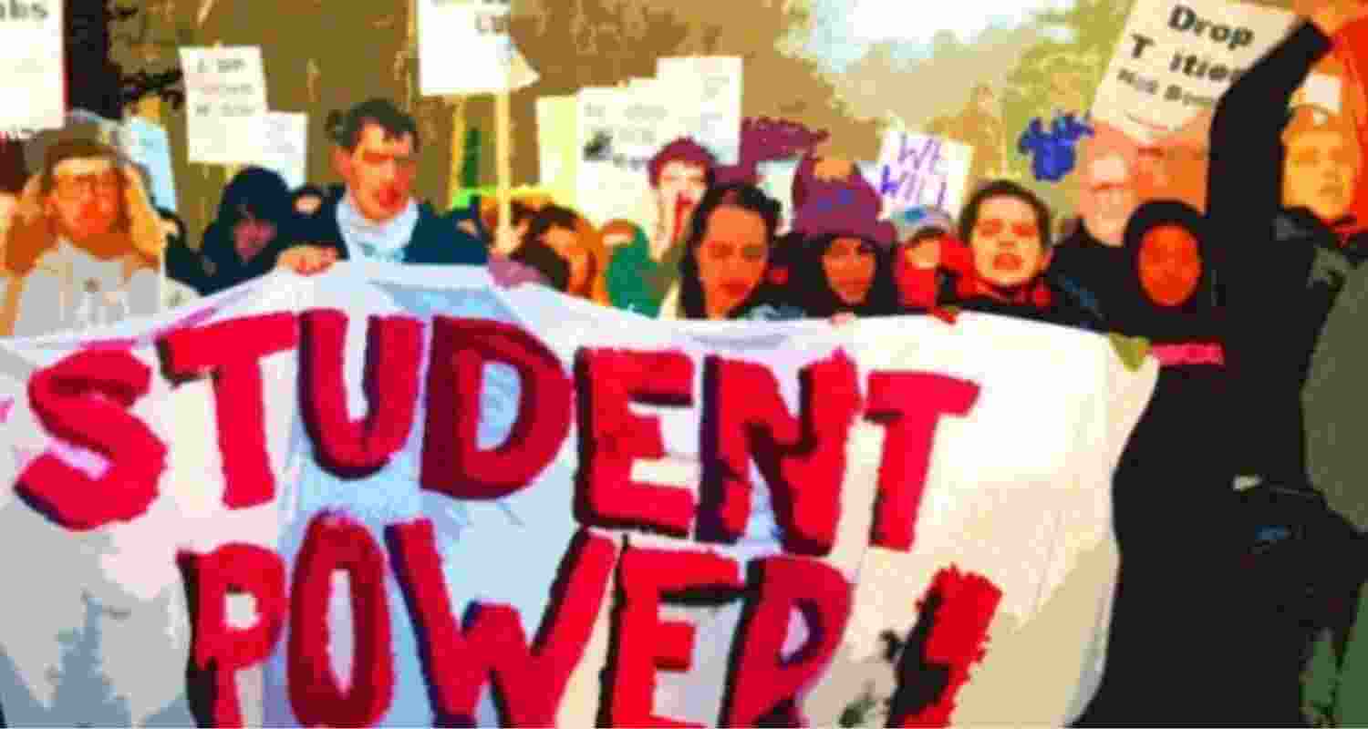 Political discussion on college campuses