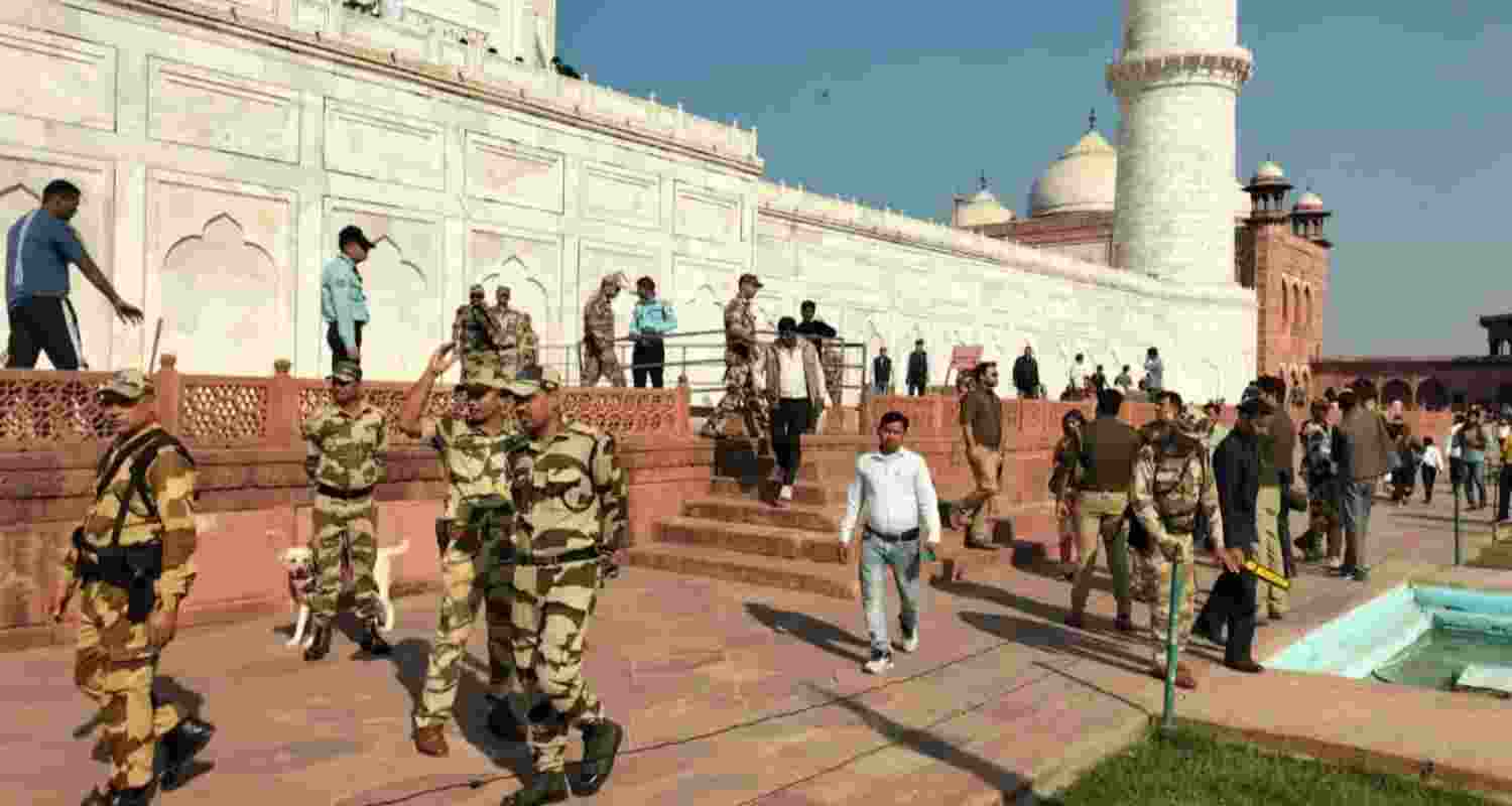 Taj Mahal bomb threat turns out to be hoax
