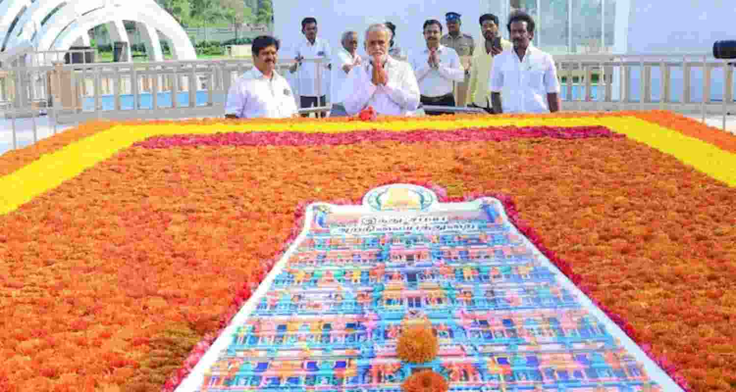 A temple replica atop Kalaignar memorial in Chennai has stirred a political row.