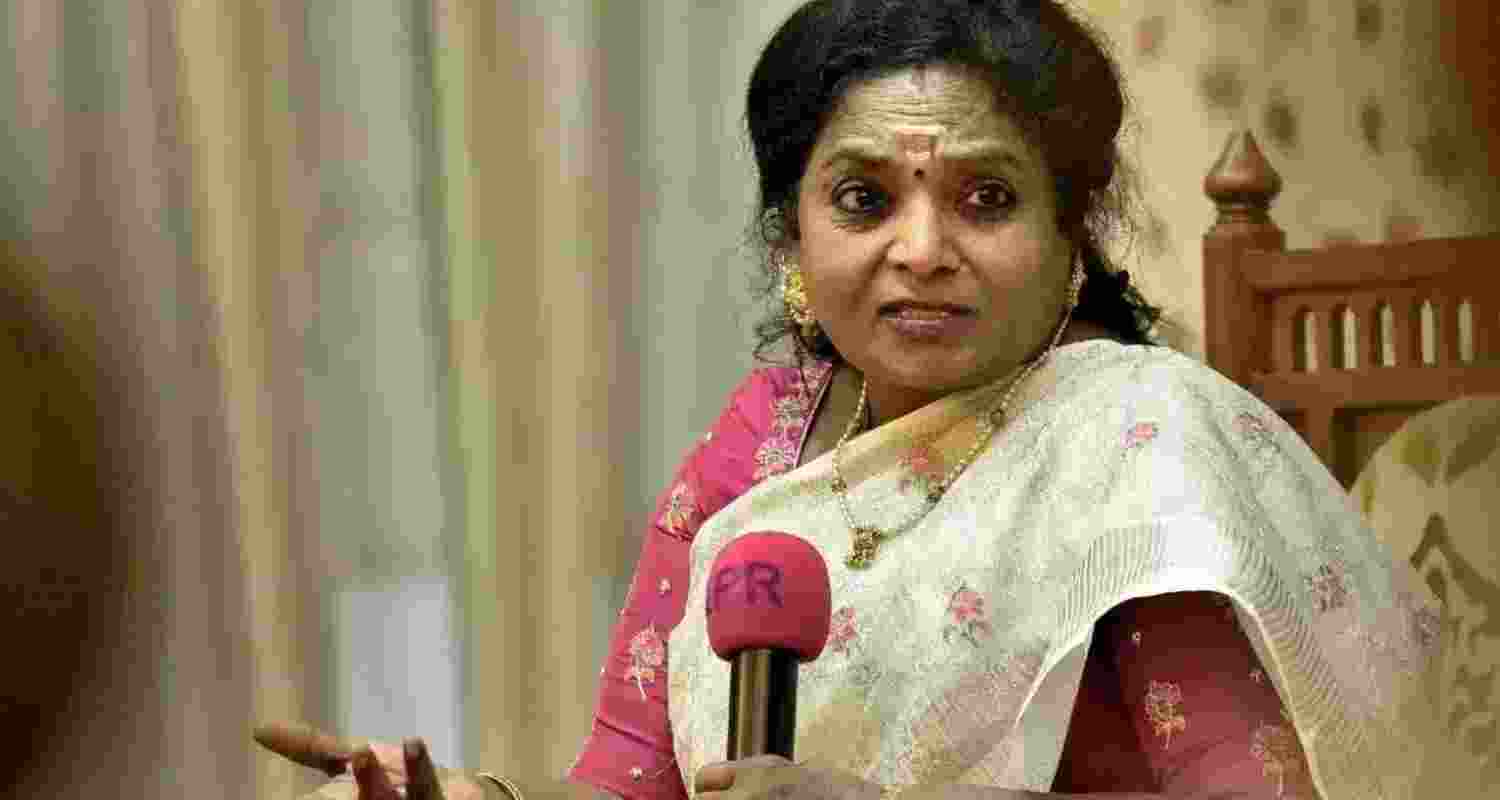 Tamilisai seeks CBI inquiry in Anna University case