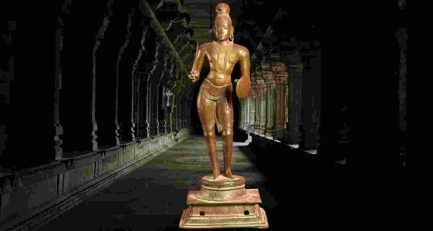 The 60cm-tall statue of Saint Tirumankai Alvar.