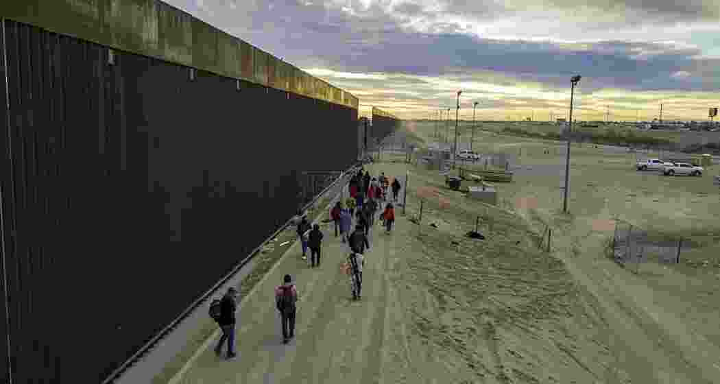 A view of the US-Mexico border.