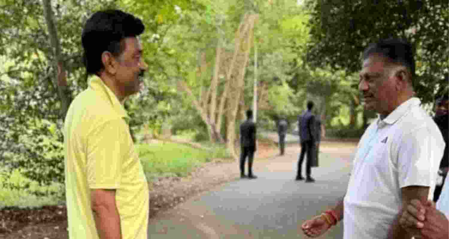 O Panneerselvam exits NDA hours after meeting MK Stalin during morning walk.