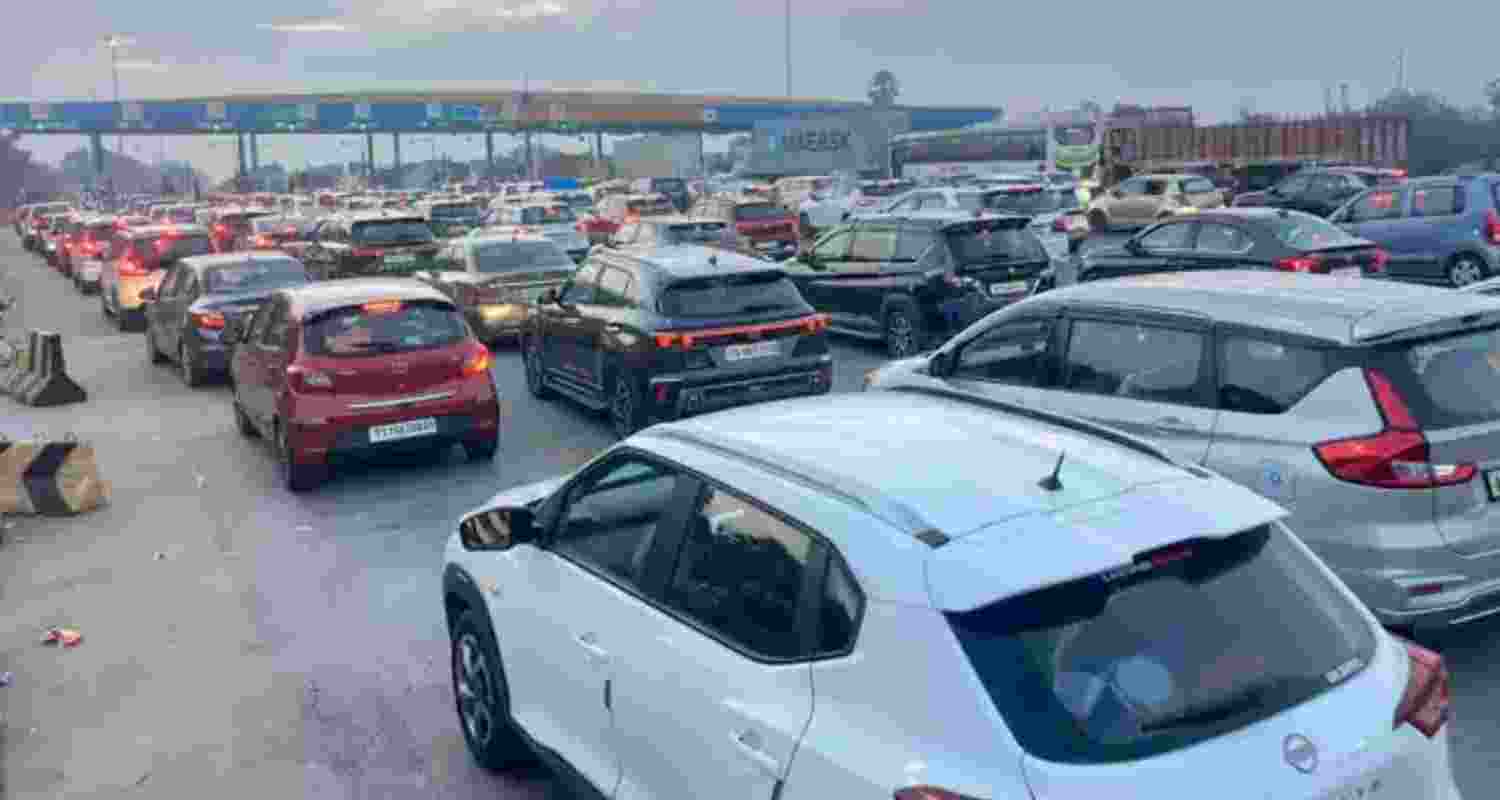 Hyderabad-Vijayawada NH traffic snarl enters Day 4