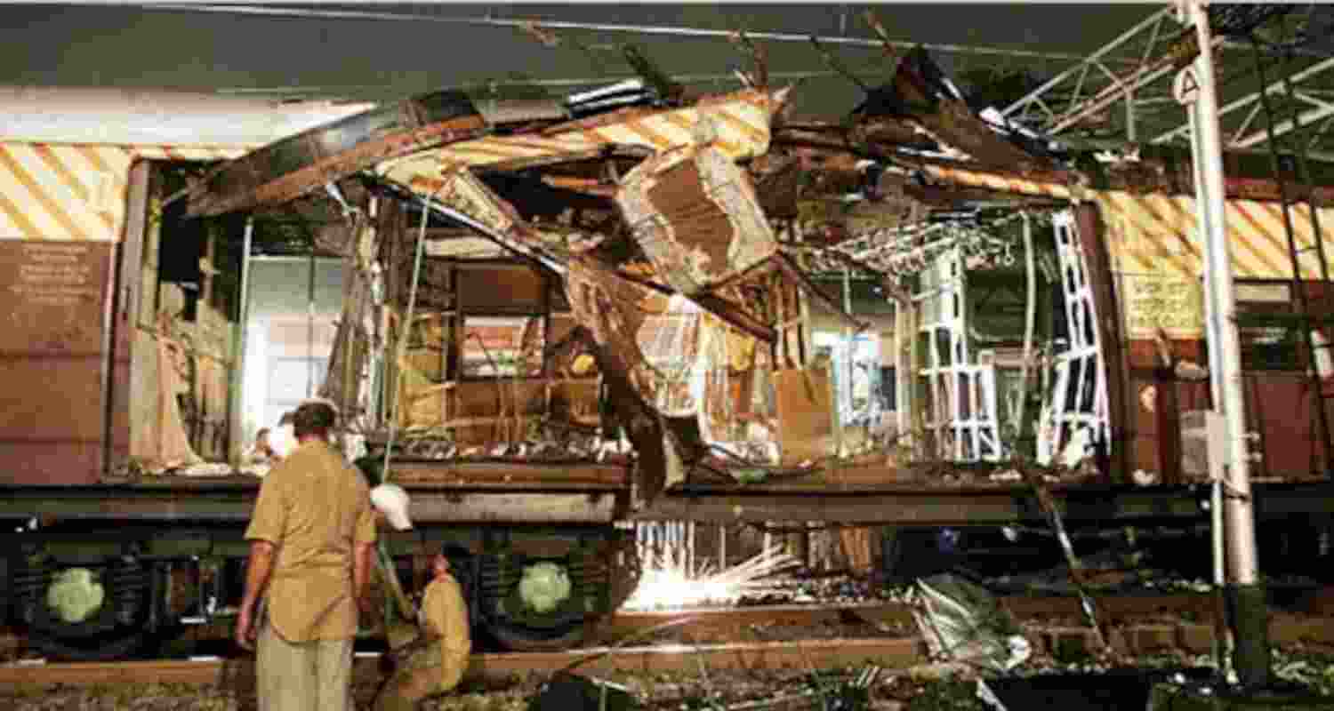 The blasts killed 189 people, who died in a span of 11 minutes, and injured more than 800 others. (File photo)