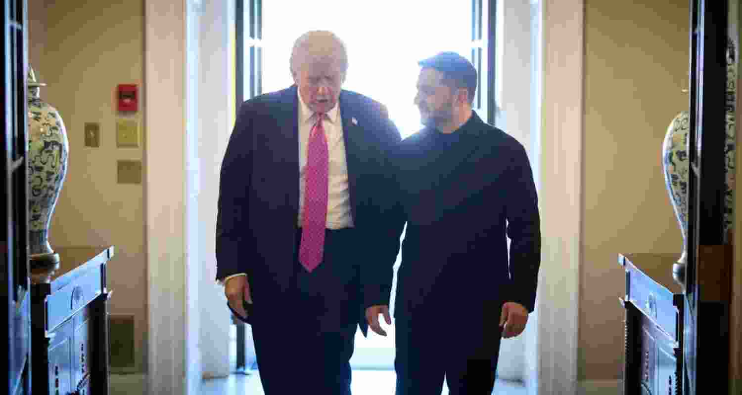 On-again, off-again relatonship: Donald Trump and Volodymyr Zelensky.