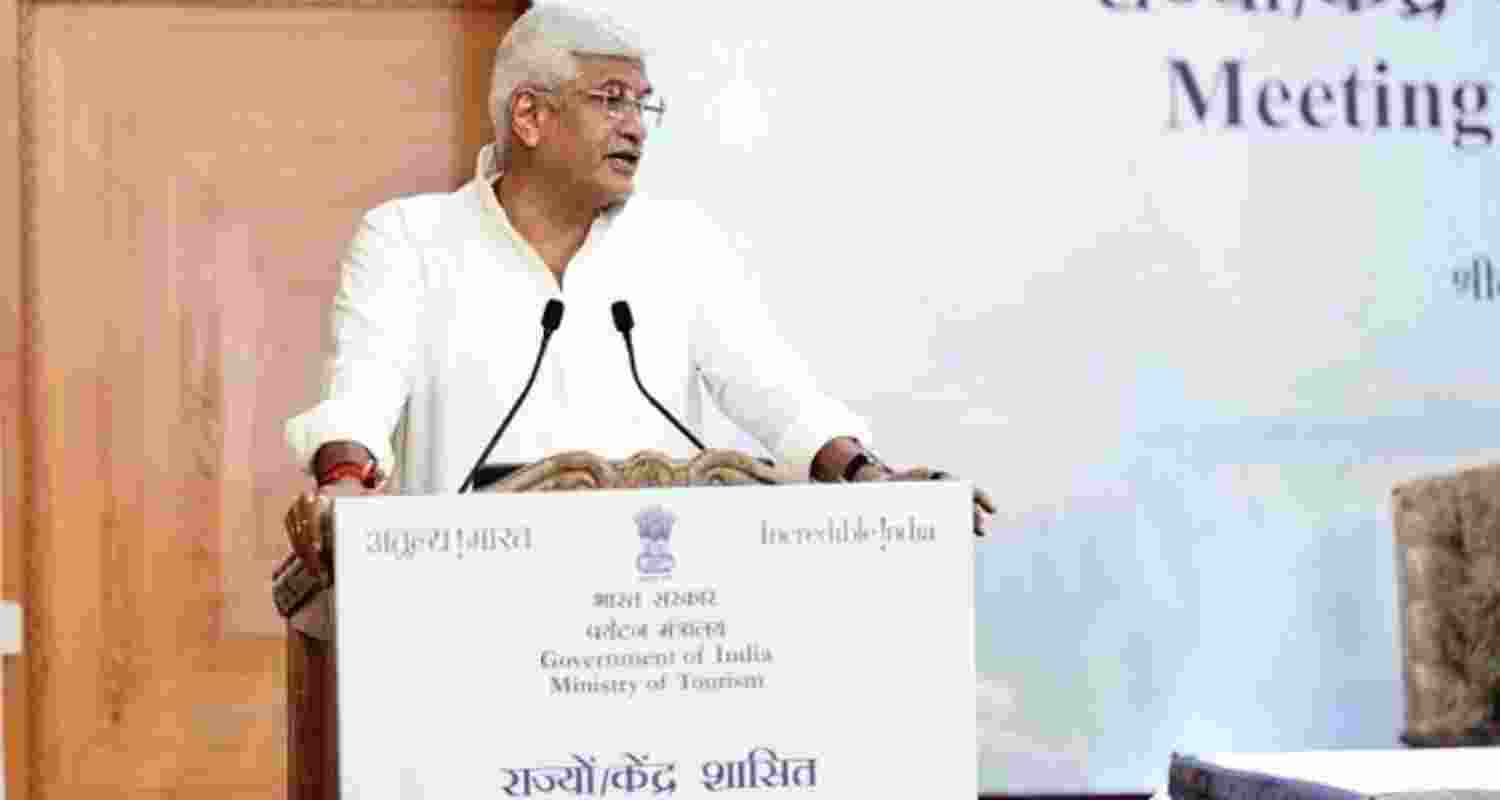 Kashmir tourism shows signs of revival: Union Minister