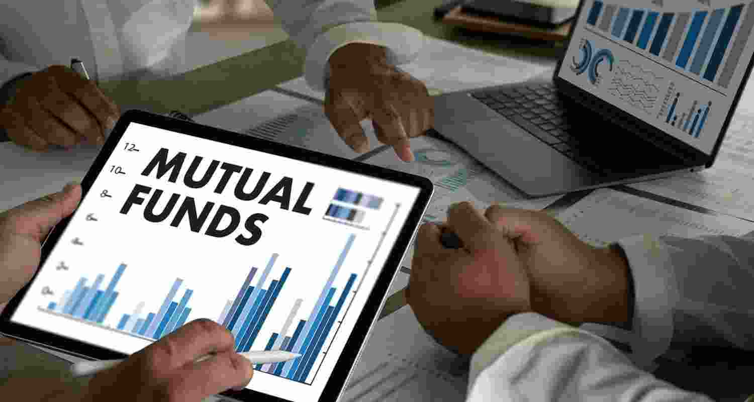 Equity MFs see 14pc rise in Dec; Small, mid-caps hit highs