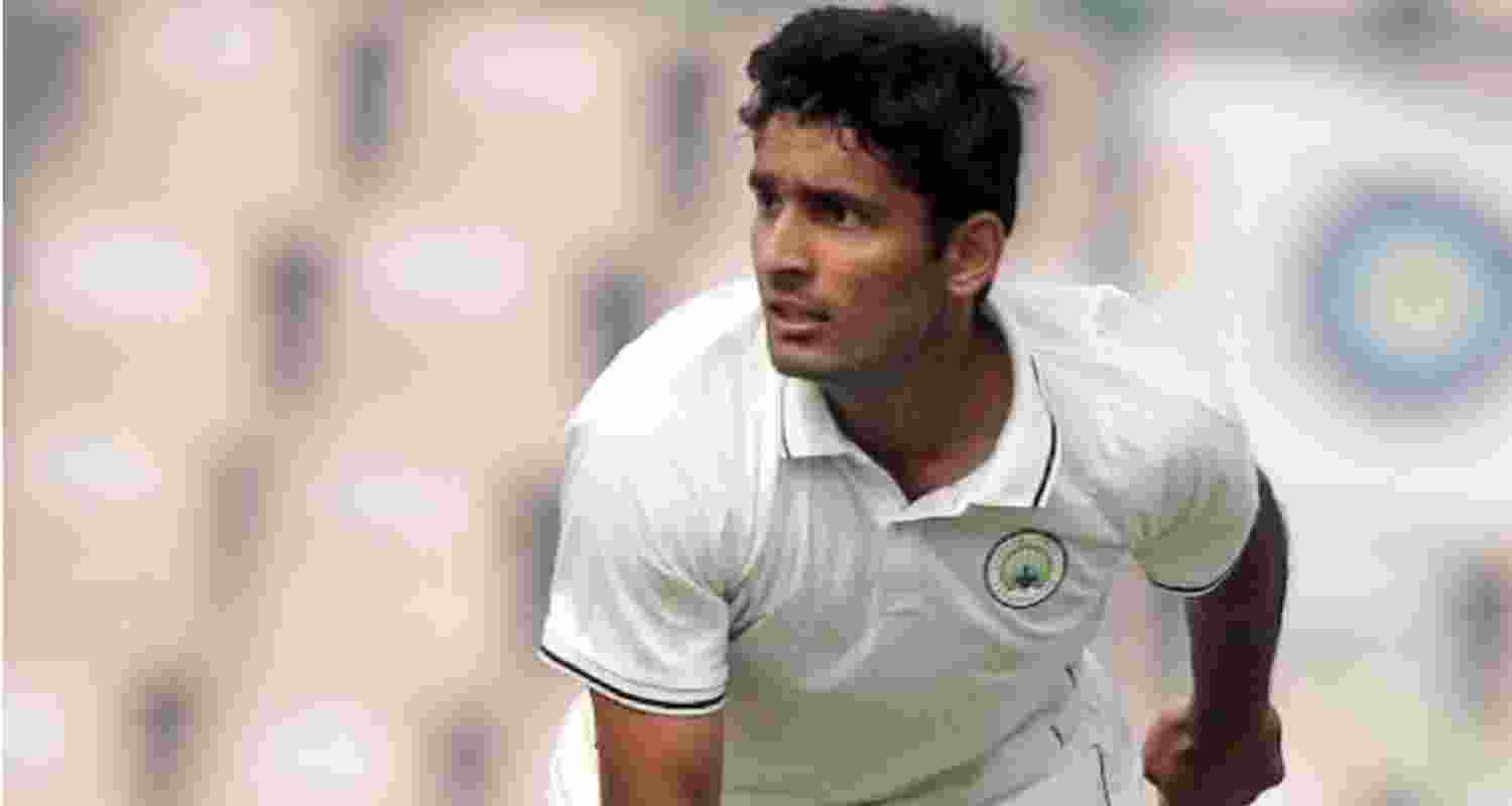 Anshul Kamboj in action for Haryana in group match against Kerela for Ranji Trophy. Image: Instagram. 