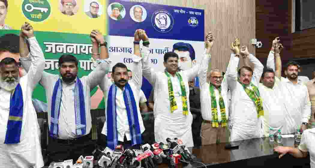 Dushyant Chautala and Chandrashekhar Azad form an alliance before Haryana assembly polls.
