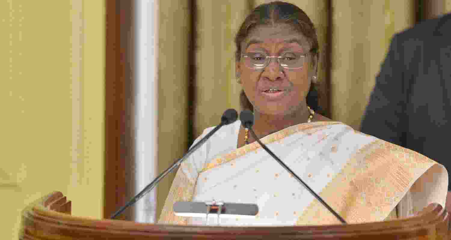 President Droupadi Murmu Salutes Educators On Radhakrishnan's Birth Anniversary.