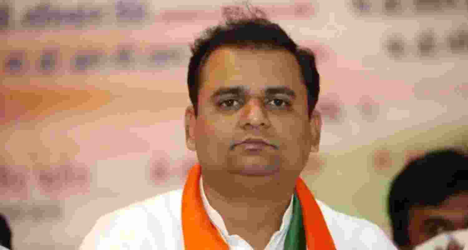 BJP’s Rahul Narwekar takes oath as Speaker of Maharashtra Assembly.