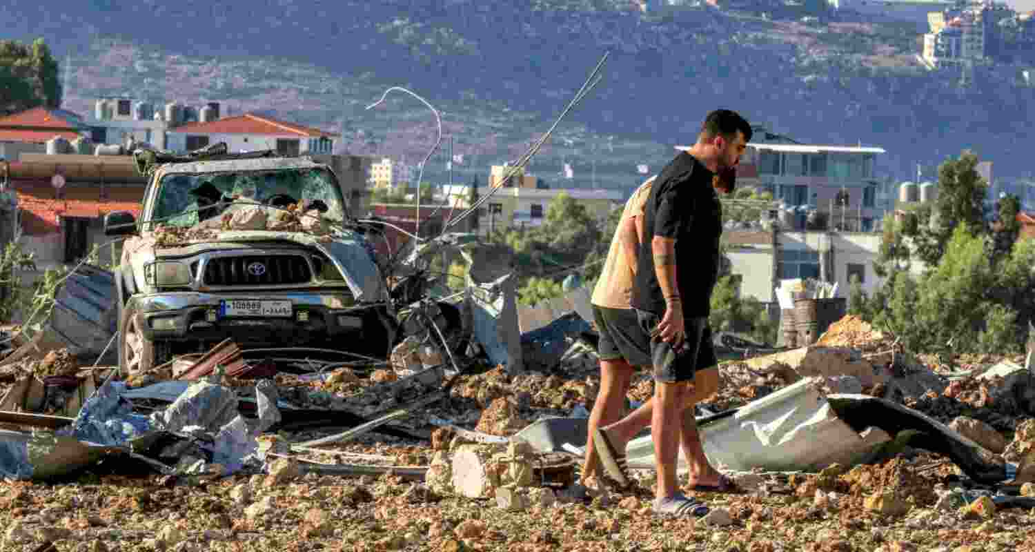 US official stresses Feb 18 as final date for Israel pullout.