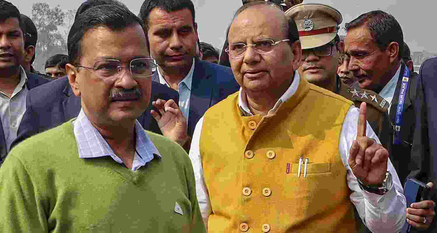 No unauthorised removal of documents from Secretariat.