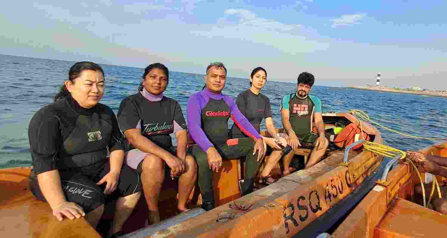 Archaeological Team Begins Groundbreaking Underwater Survey in Dwarka, Gujarat.