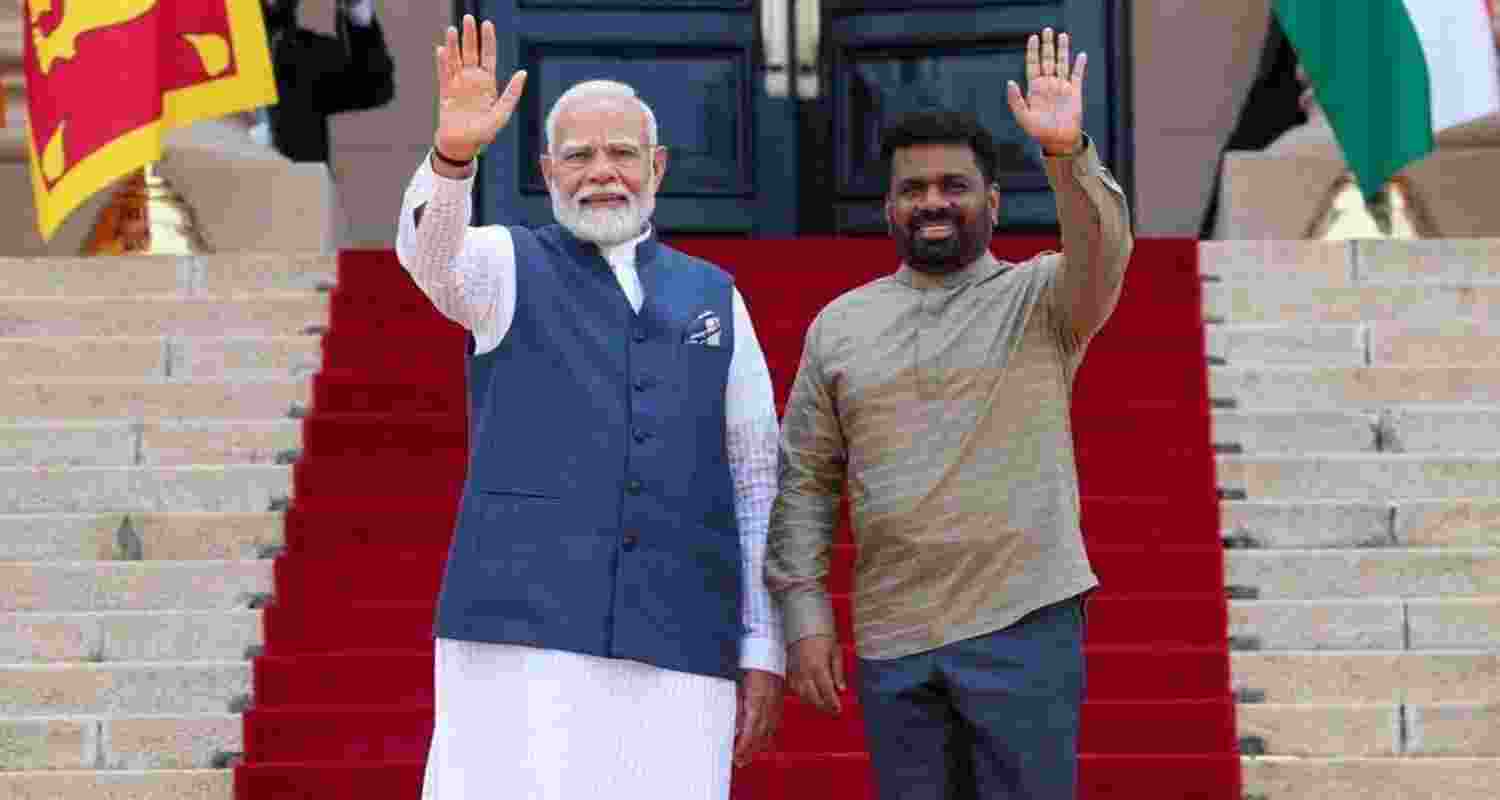 'Mithra Vibhushana' Awarded to PM Modi by Sri lanka.