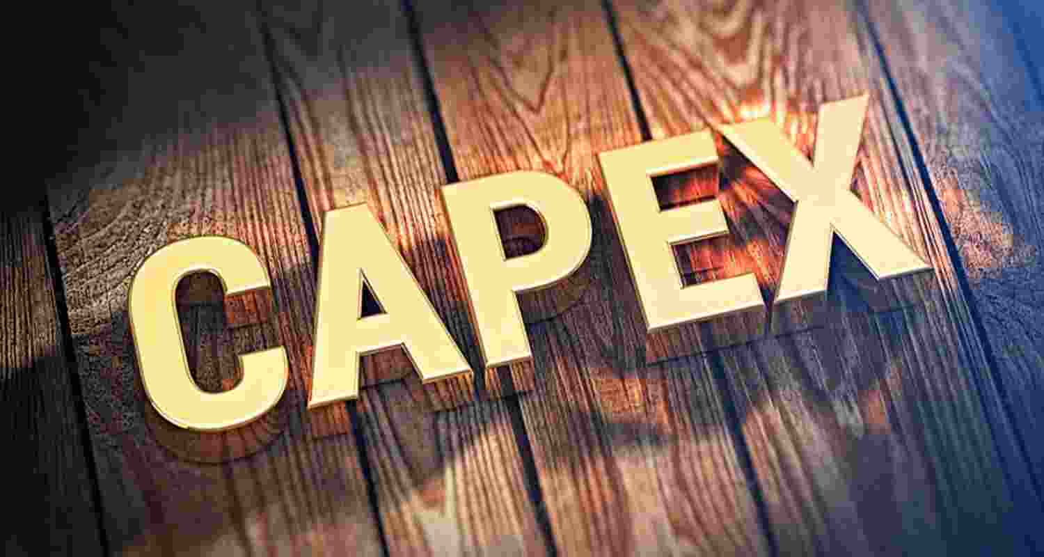 Private investments touch Rs 6.6 lakh crore in FY25.