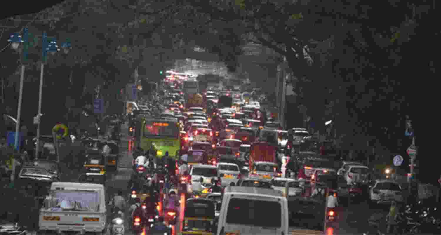 Floods Hit Baramati, Indapur, Daund Tehsils following extreame rainfall in Pune.