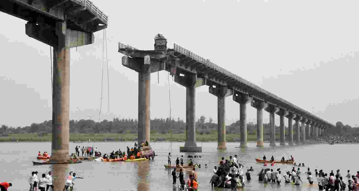 Gujarat Orders Probe Into Fatal Mahisagar Bridge Collapse.
