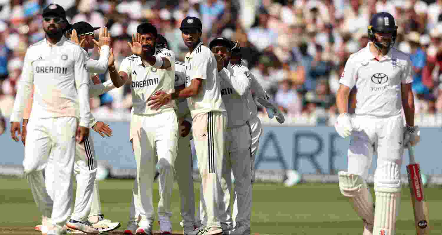 England Collapse Sets India 193 For Third Test Triumph.