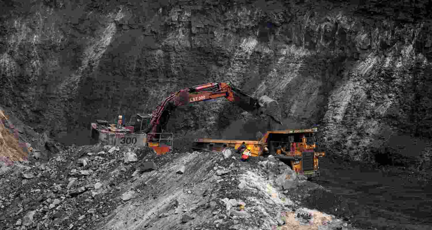 NDRF Awaits Clarity on Dhanbad Mine Collapse Location.