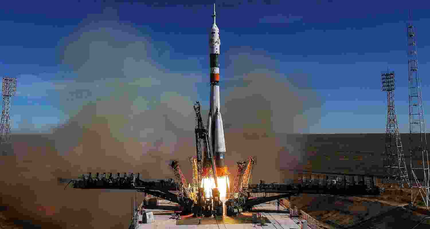 Russian Soyuz Rocket Deploys Iran’s Nahid 2 Satellite in Space.