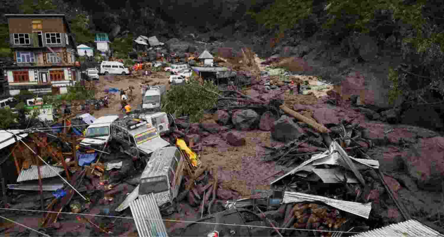 Kishtwar disaster toll climbs amid search for missing people.