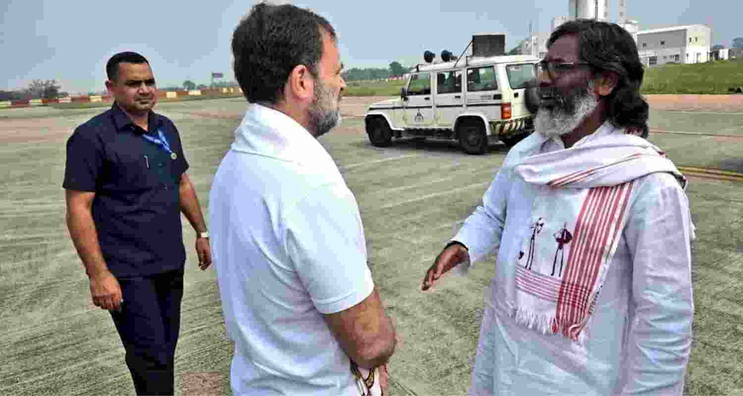 JMM aligns with INDIA Bloc on Vice Presidential nominee Reddy.