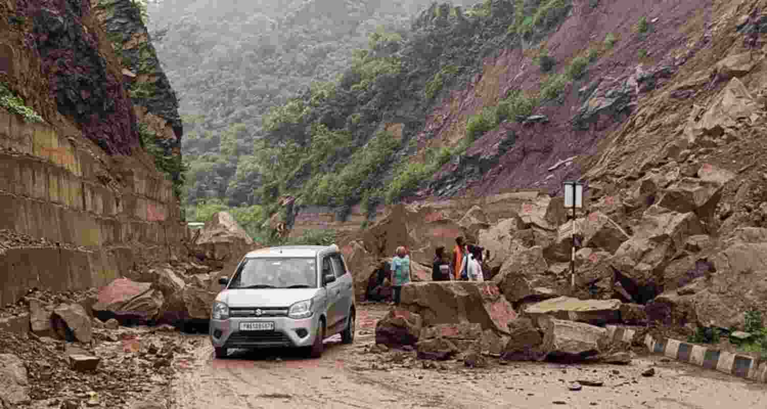 Torrential rain leaves 11 dead in Jammu and Kashmir.