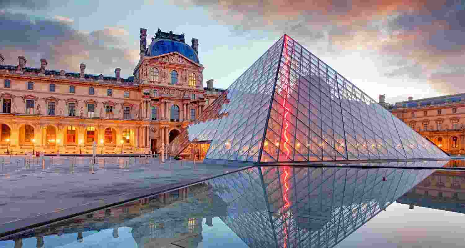 Jewellery stolen in daring Louvre Museum heist in Paris.