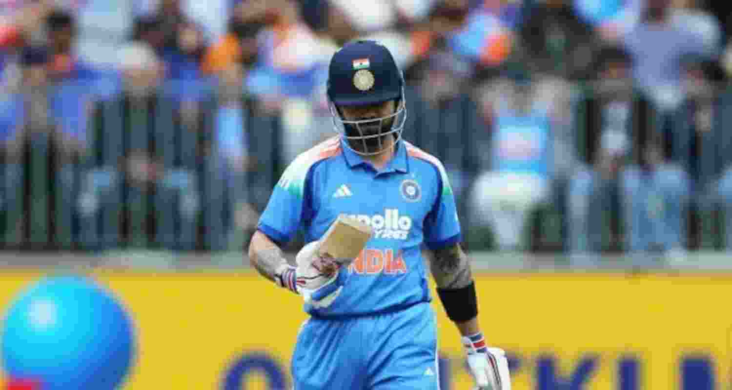 Kohli dismissed for 0 in second ODI at Adelaide Oval.