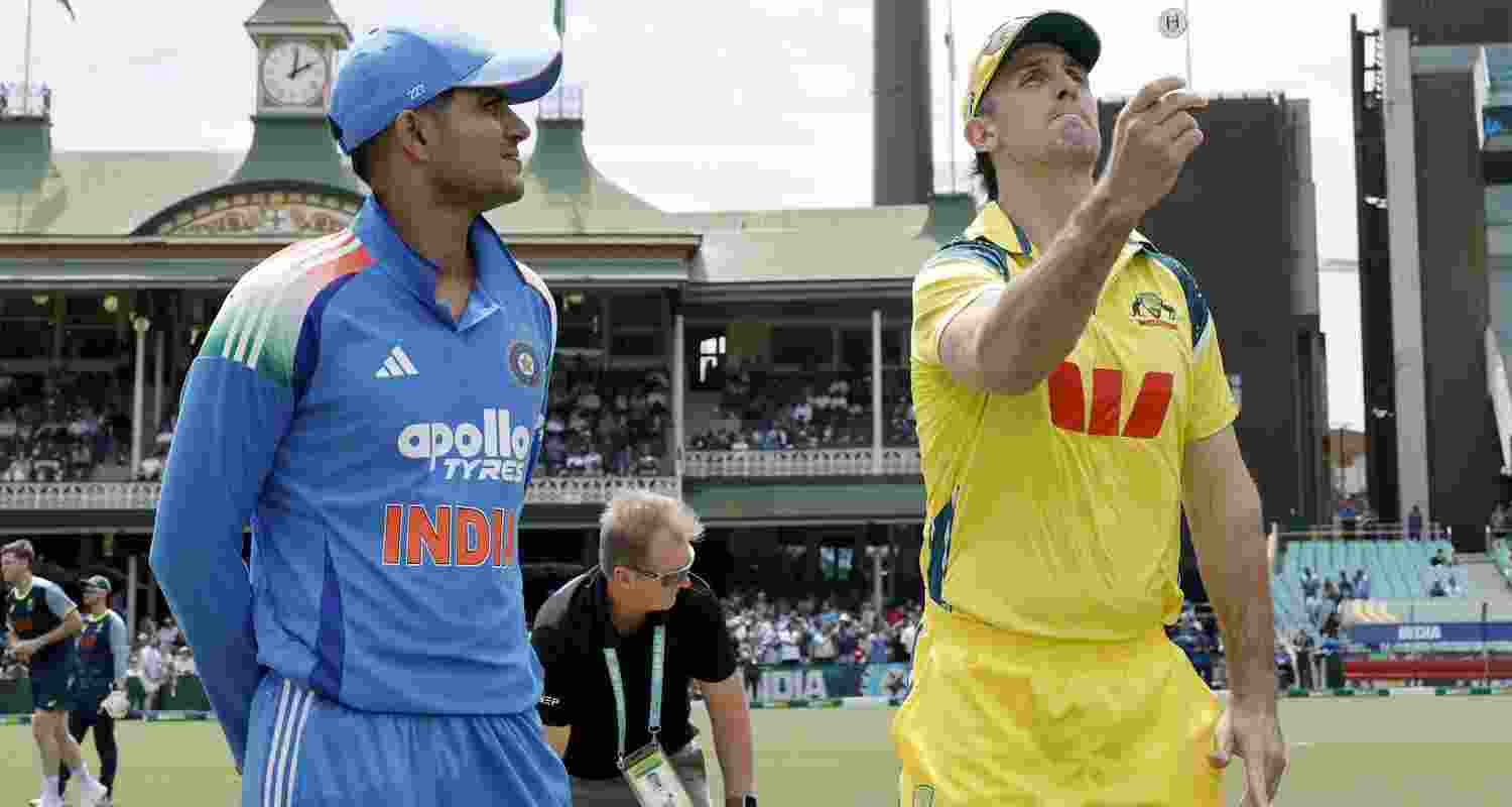 Marsh wins toss Australia to bat in final India ODI.