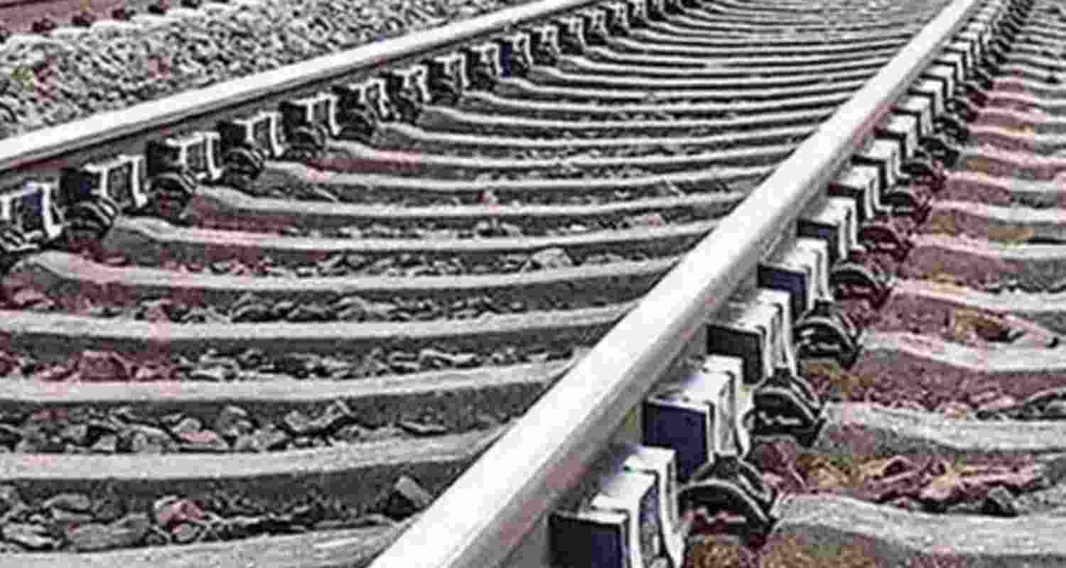 Pilgrims run over by train while crossing tracks in UP.