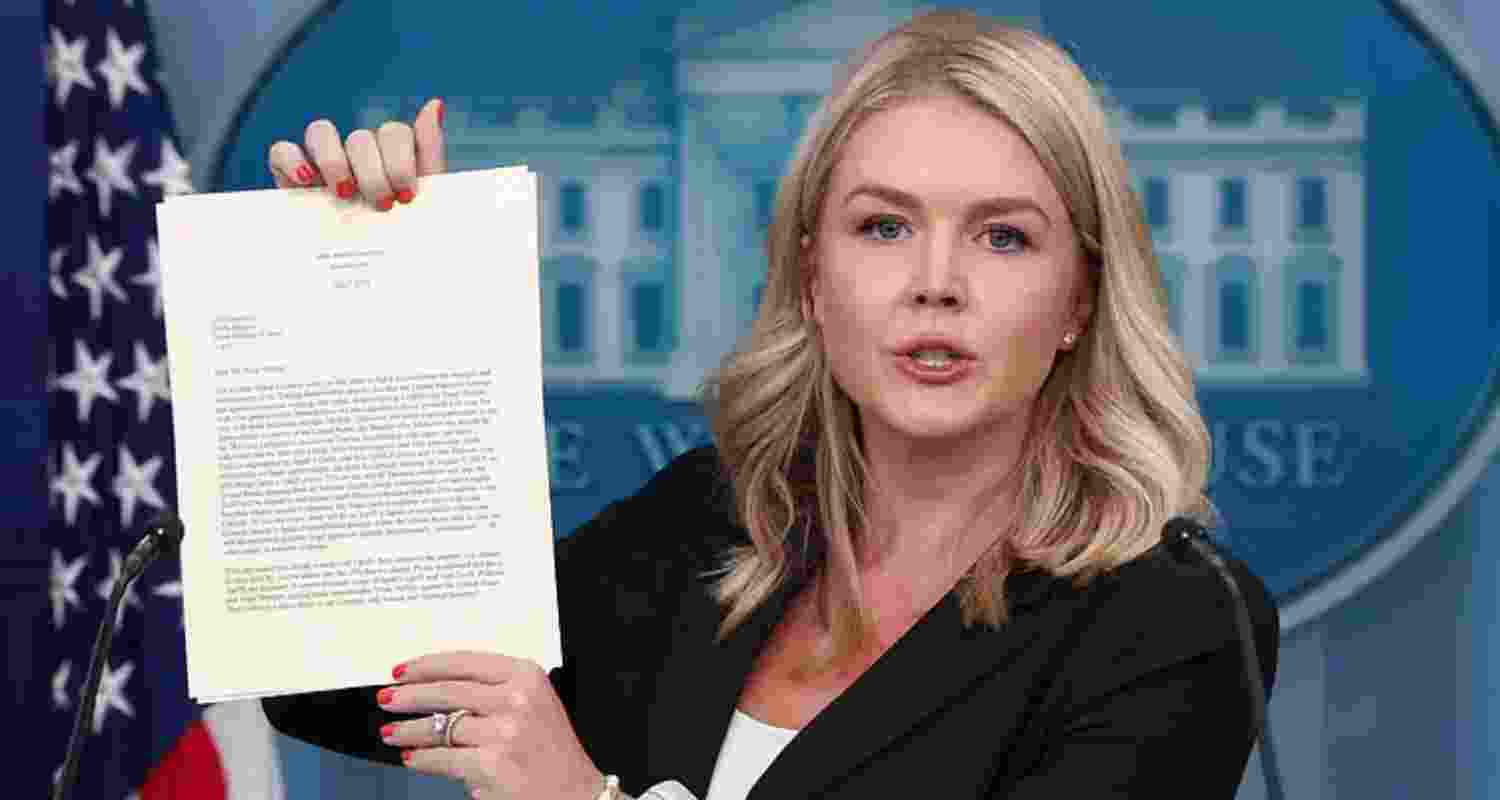 White House Secretary Karoline Leavitt revealing to the media the contents of Trump's letters sent to 14 countries