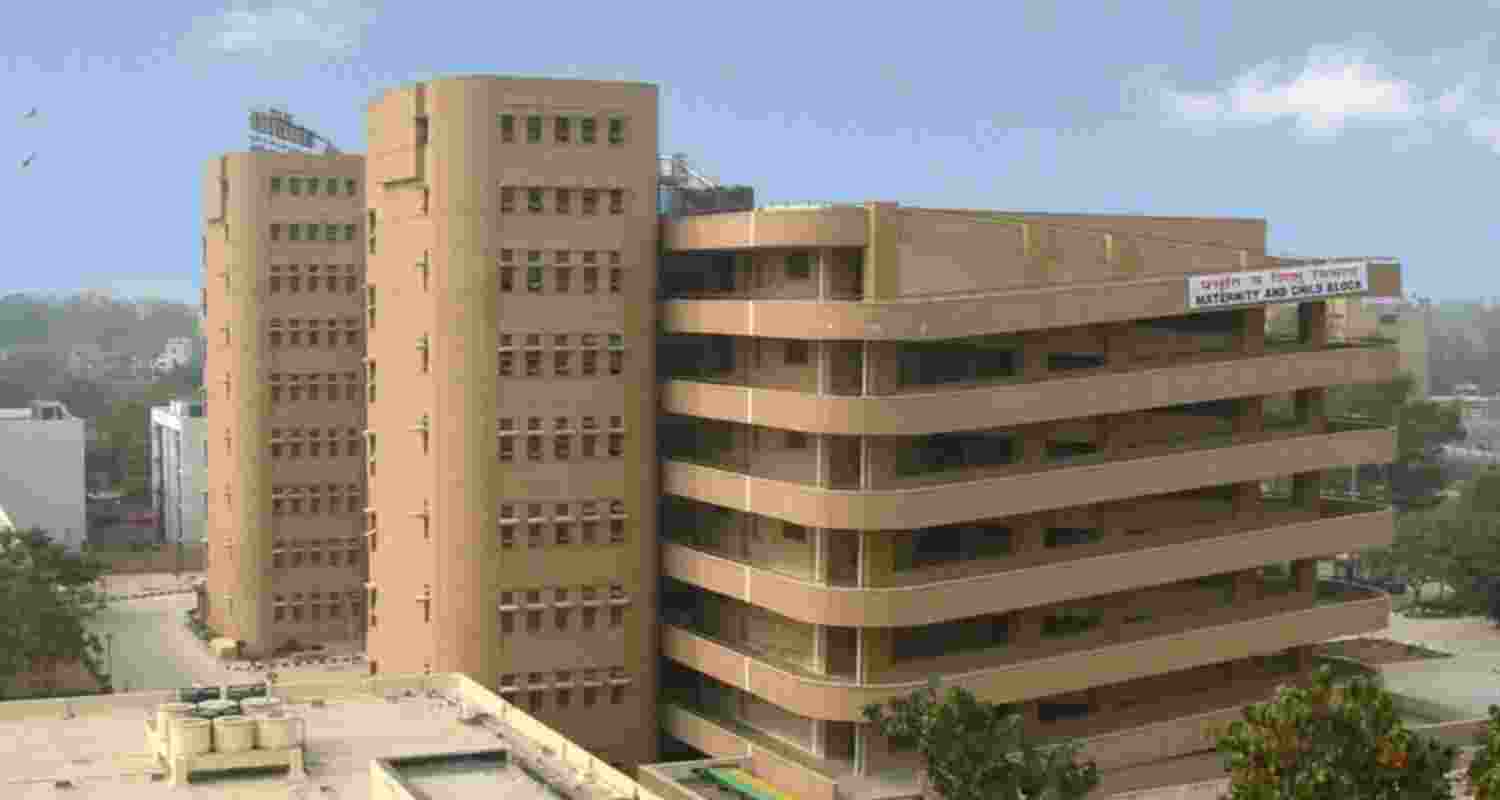 AAP and BJP spar over Sanjay Gandhi Trauma Centre event.