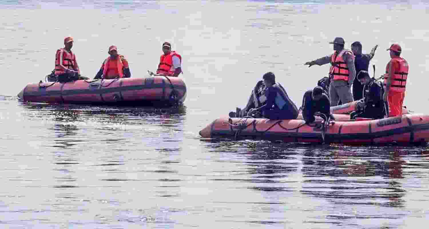As many as16 pilgrims lost their lives in the tragedy, while eight others sustained injuries.
