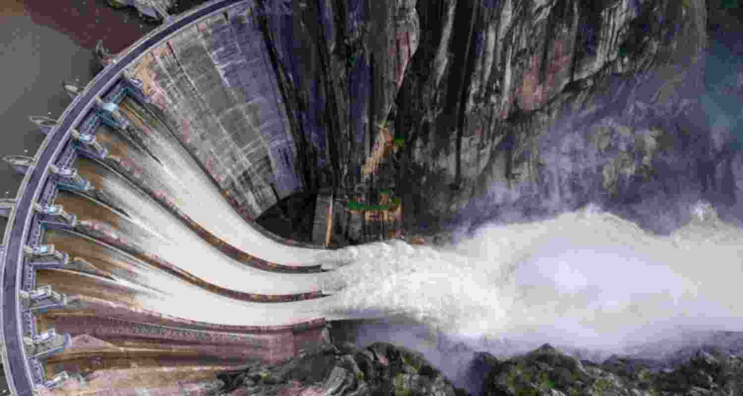 Iberdrola investing 1.5 billion euros in renewable energy project.