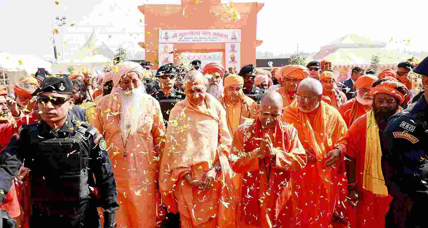 Adityanath visits Nath Akhara, worships Dharm Dhwaj in Prayagraj