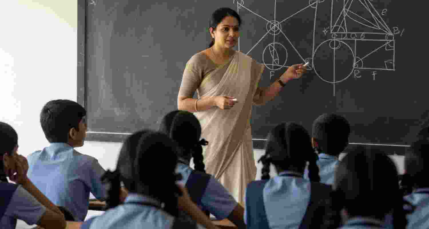 The Uttar Pradesh Cabinet has approved state-sponsored cashless medical treatment schemes for teachers and education staff, benefiting nearly 15 lakh people across basic and secondary education sectors.