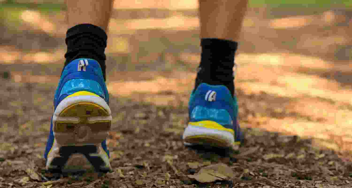 7,000 steps daily lowers risk of dementia, depression & death