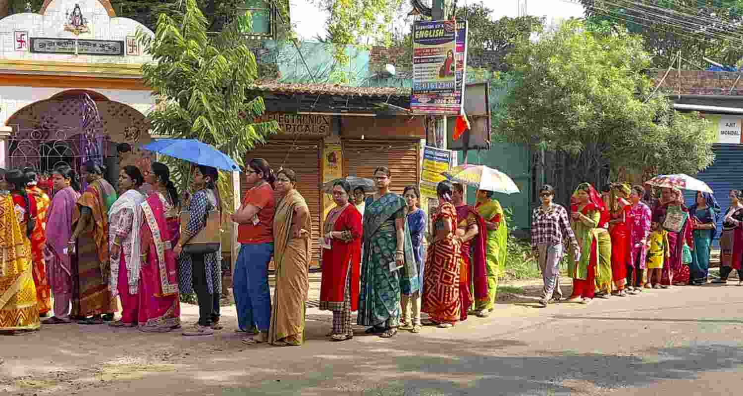 West Bengal Phase 1 voting largely peaceful, CEO Manoj Agarwal says; Naoda incidents under review, 1.5 lakh CCTVs deployed for monitoring.