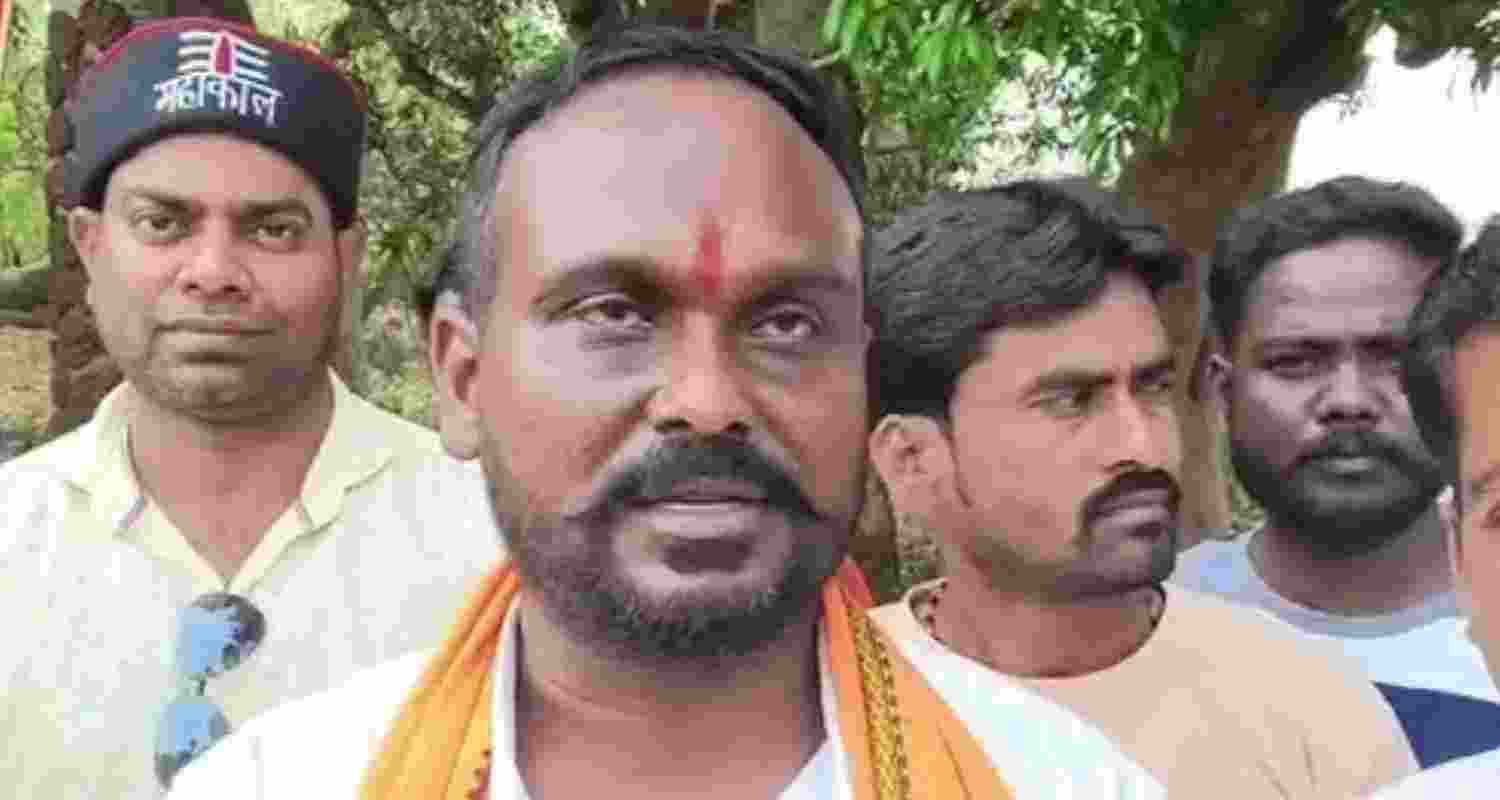 BJP alleges booth capture, voter intimidation in Nanur; TMC denies claims as complaint reaches Election Commission amid West Bengal polls.