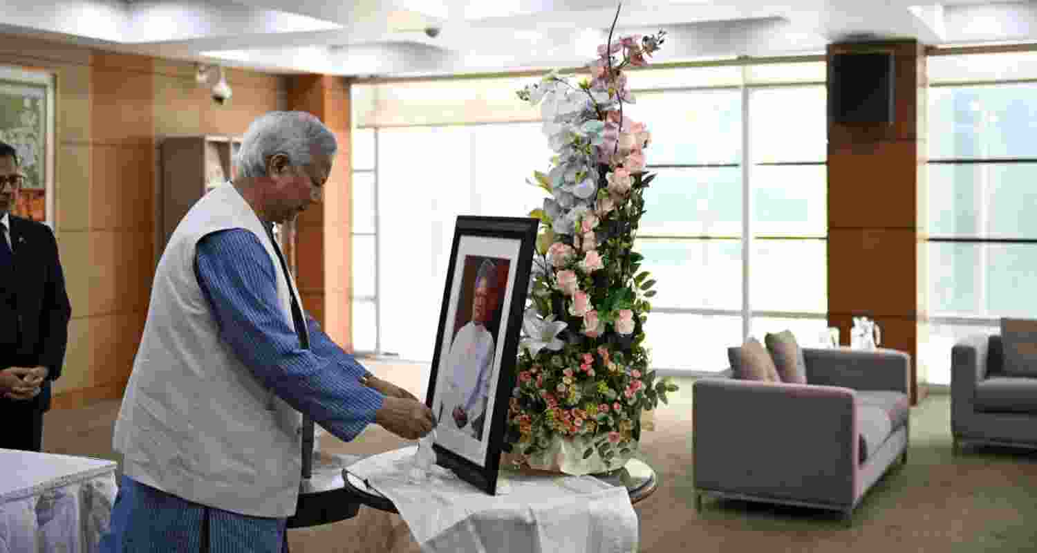 Bangladesh's Yunus reflects on friendship with Manmohan Singh