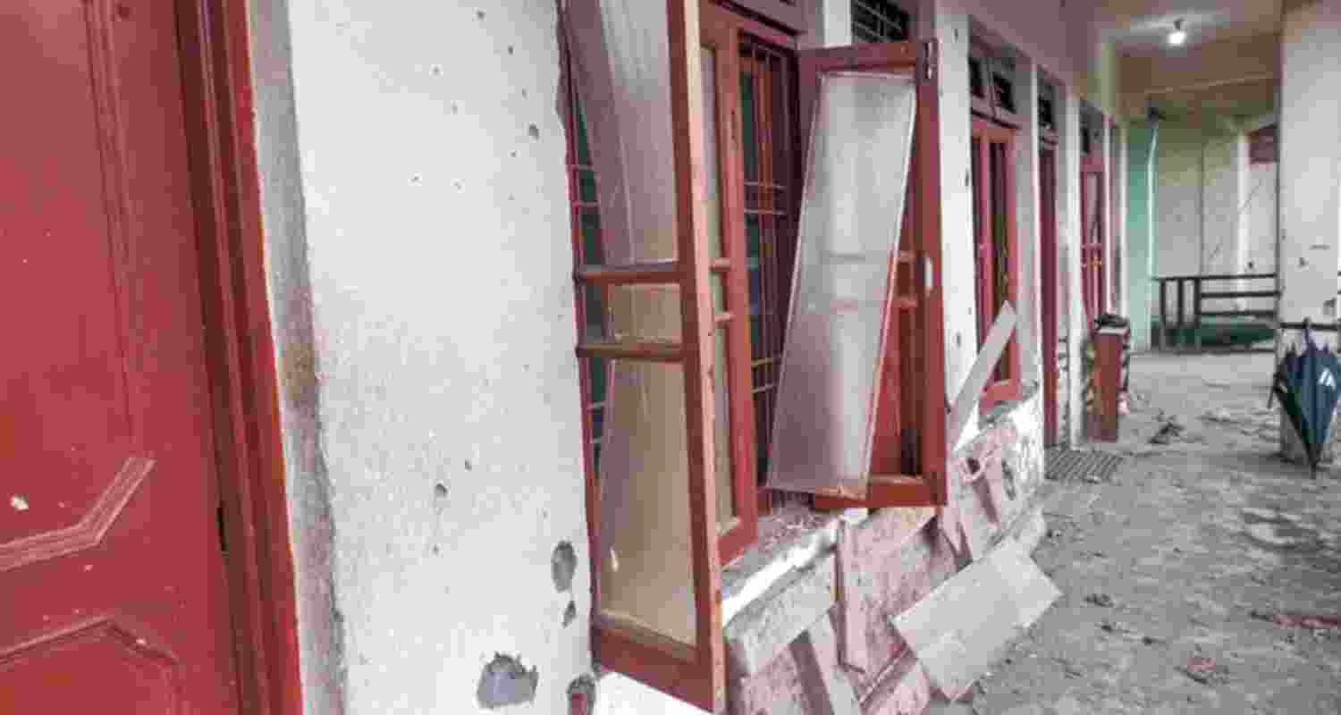 17 killed in Pak shelling in Jammu and Kashmir. 17 killed in Pak shelling in Jammu and Kashmir.