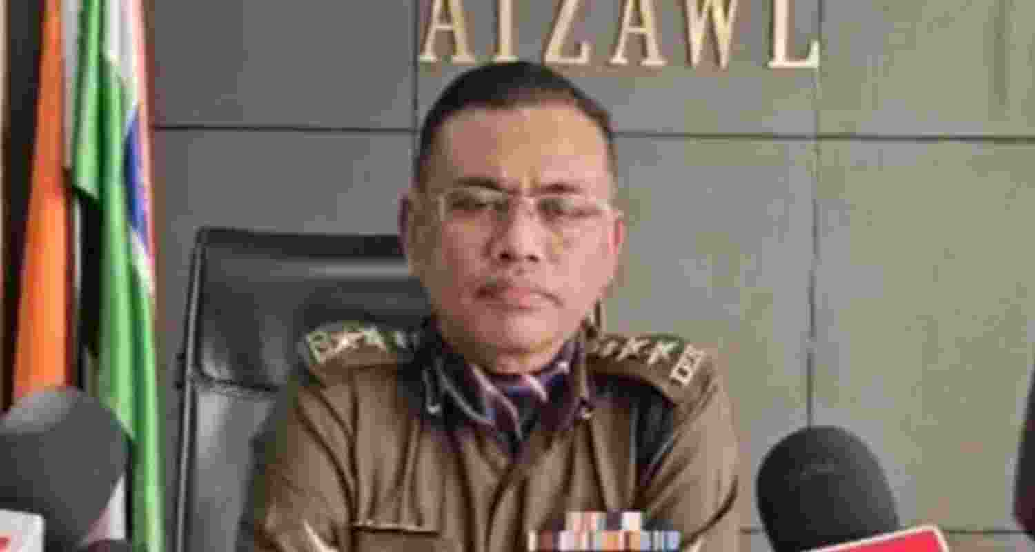 Mizoram cops among nine arrested in fake drug racket Mizoram cops among nine arrested in fake drug racket