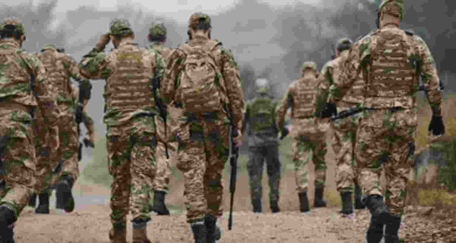 Tirap bans civilians from donning camouflage outfits Tirap bans civilians from donning camouflage outfits