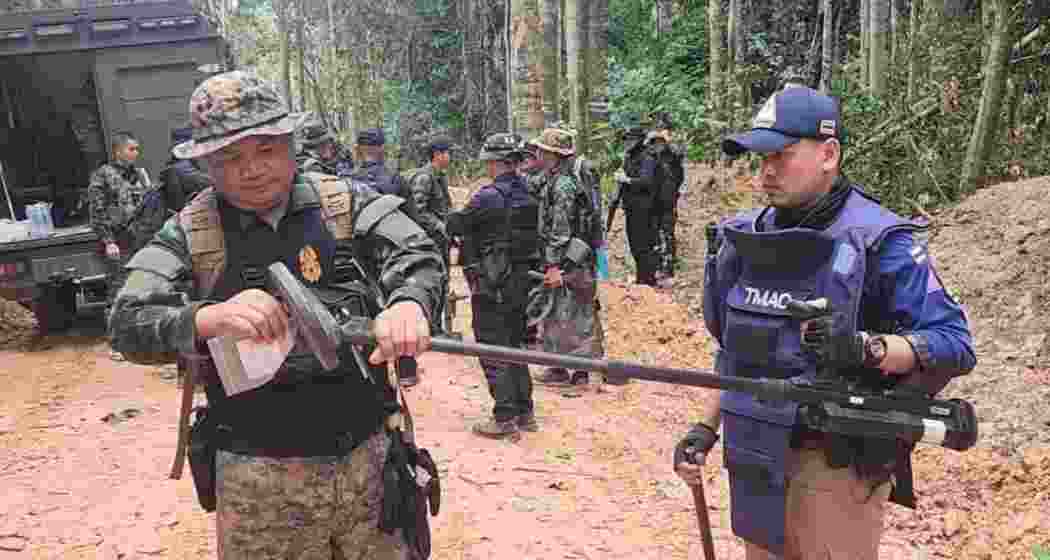 Thai army shows soldiers in a border area in the Ubon Ratchathani province. Thai army shows soldiers in a border area in the Ubon Ratchathani province.