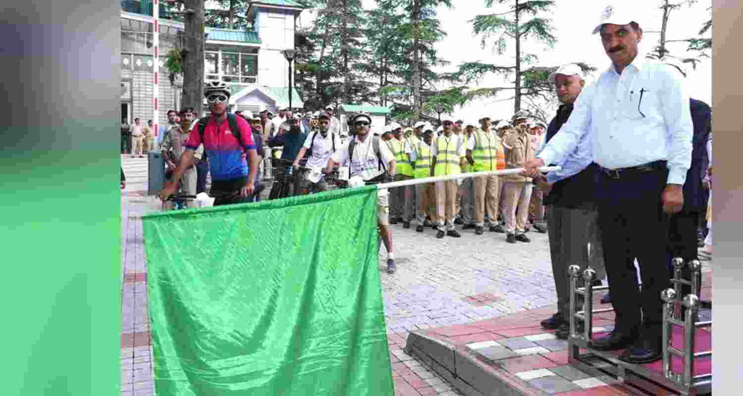 Chief Minister Thakur Sukhvinder Singh Sukhu flags off a cycle run from Oak Over, Shimla, on Thursday. Chief Minister Thakur Sukhvinder Singh Sukhu flags off a cycle run from Oak Over, Shimla, on Thursday.