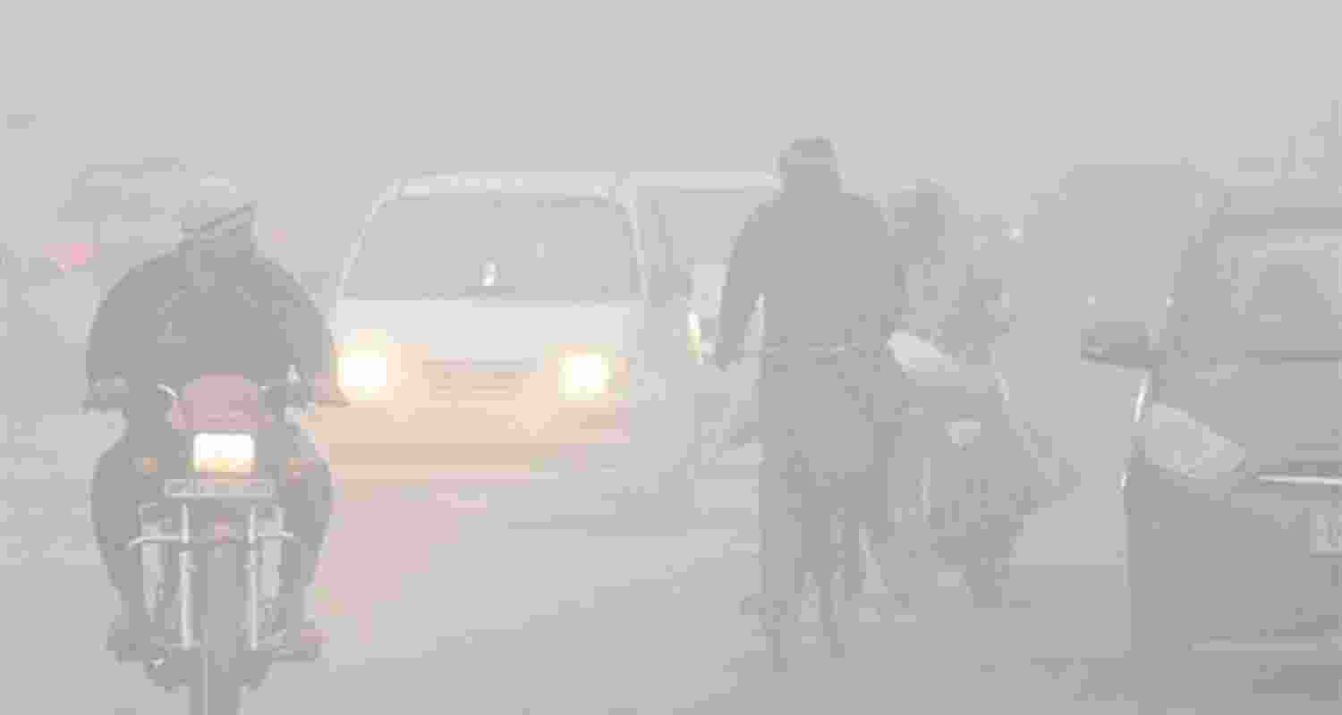 A cold wave is announced when the minimum temperature falls below 10°C, with a departure of 4.5°C or more below normal for two days in a row. A cold wave is announced when the minimum temperature falls below 10°C, with a departure of 4.5°C or more below normal for two days in a row.