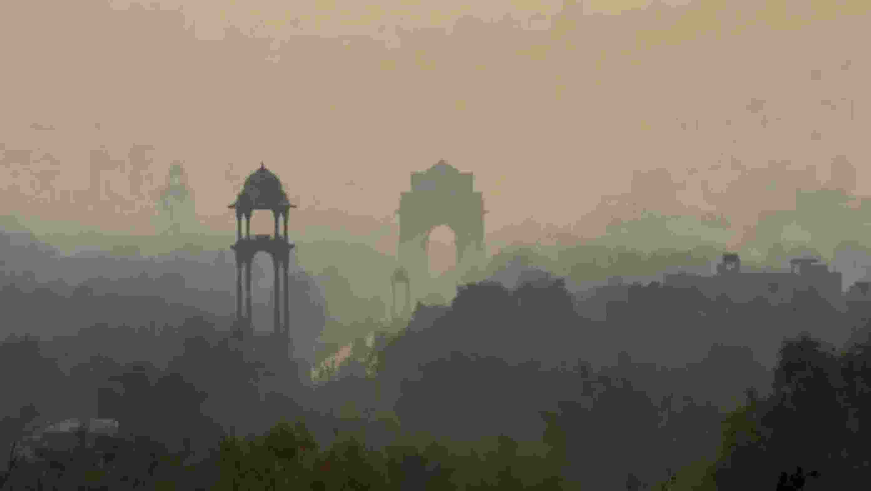 Delhi's AQI dips again, forecast says 'very poor' till mid week Delhi's AQI dips again, forecast says 'very poor' till mid week